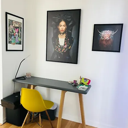 Design Et Calme Au Bord De L'eau Apartment